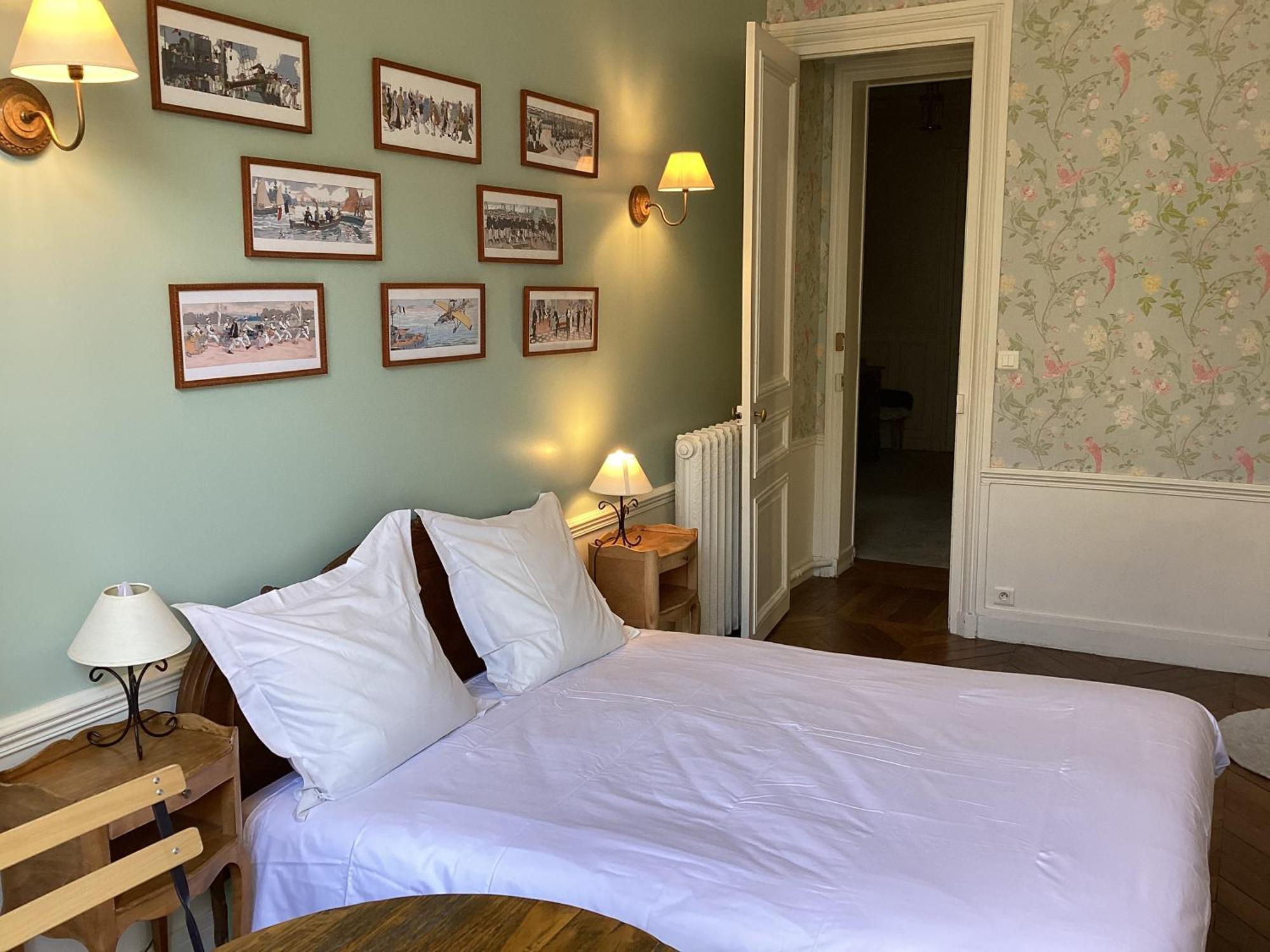 Bed And Breakfast Paris Quartier Champs-Elysees מראה חיצוני תמונה
