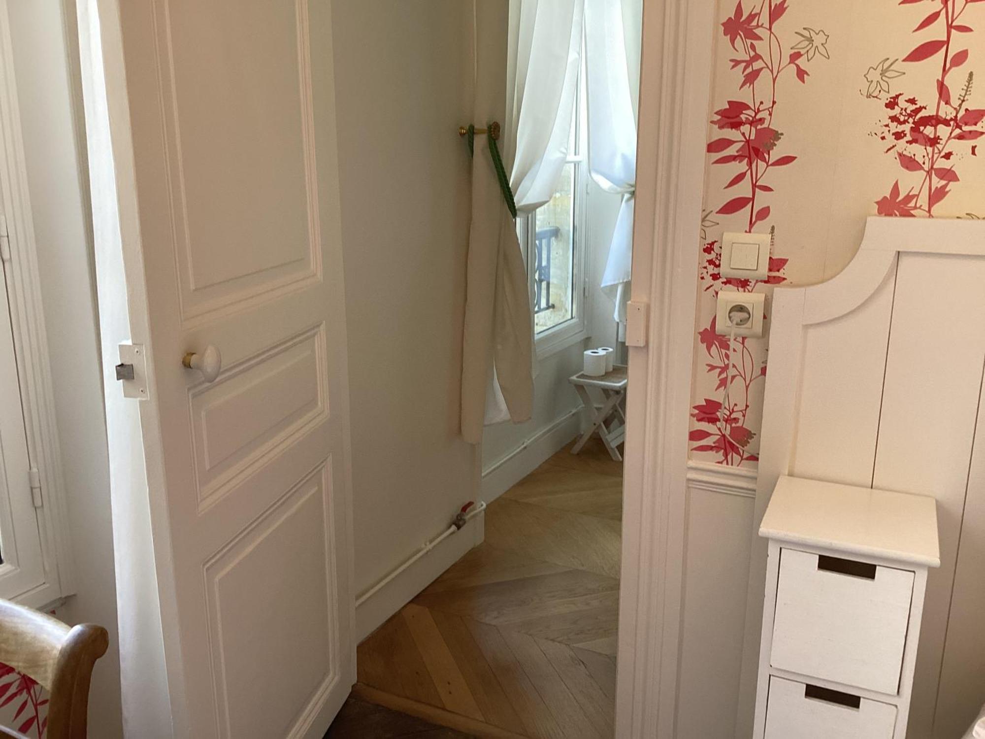 Bed And Breakfast Paris Quartier Champs-Elysees מראה חיצוני תמונה