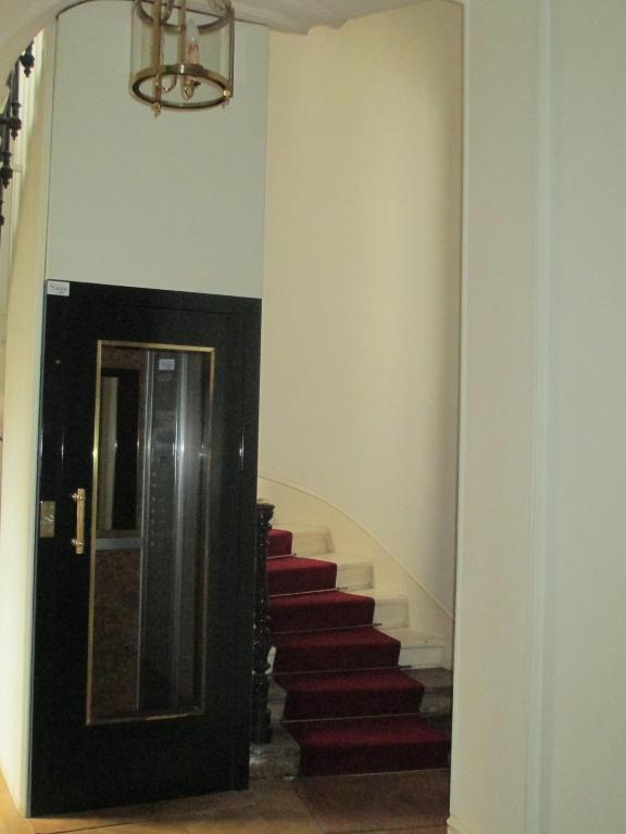 Bed And Breakfast Paris Quartier Champs-Elysees מראה חיצוני תמונה
