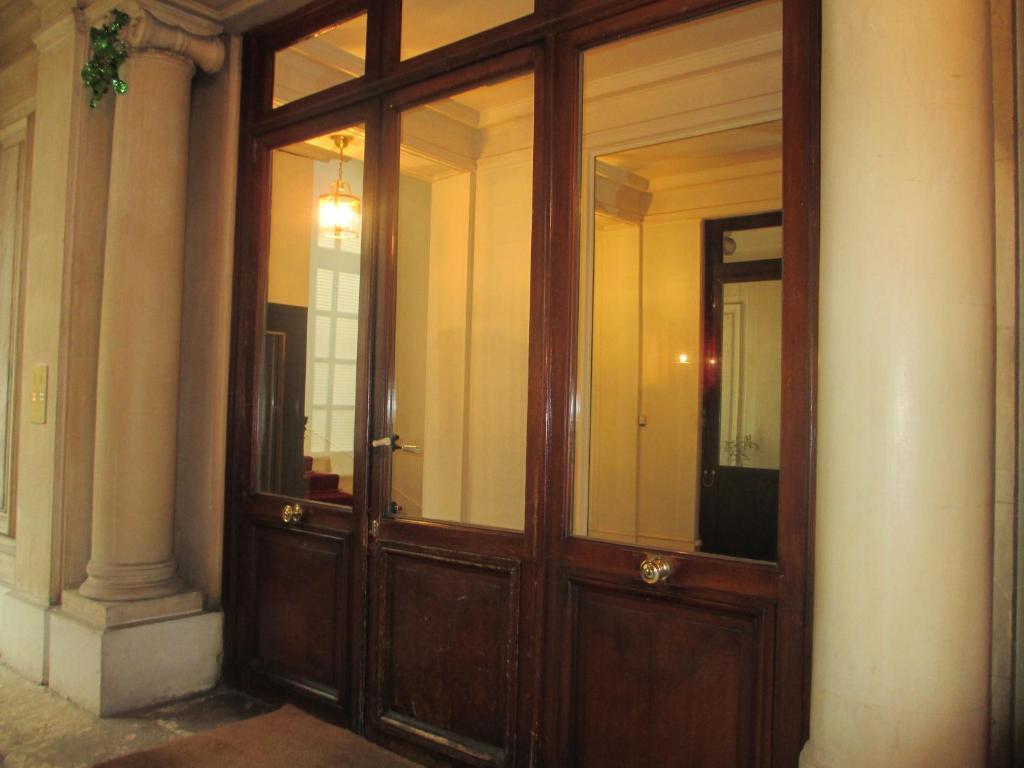 Bed And Breakfast Paris Quartier Champs-Elysees מראה חיצוני תמונה